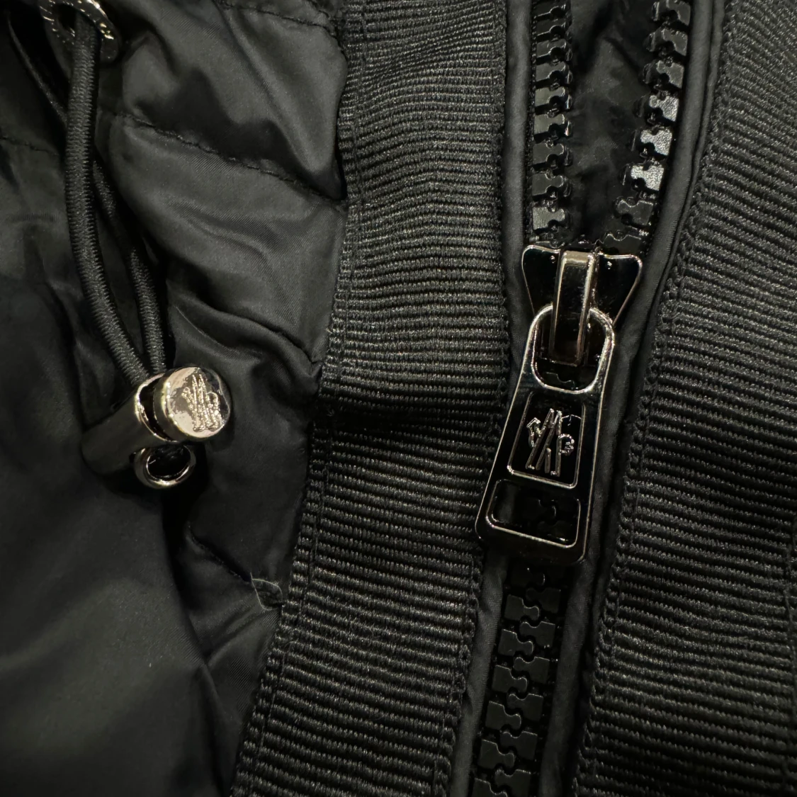 Svart jacka Moncler - 4