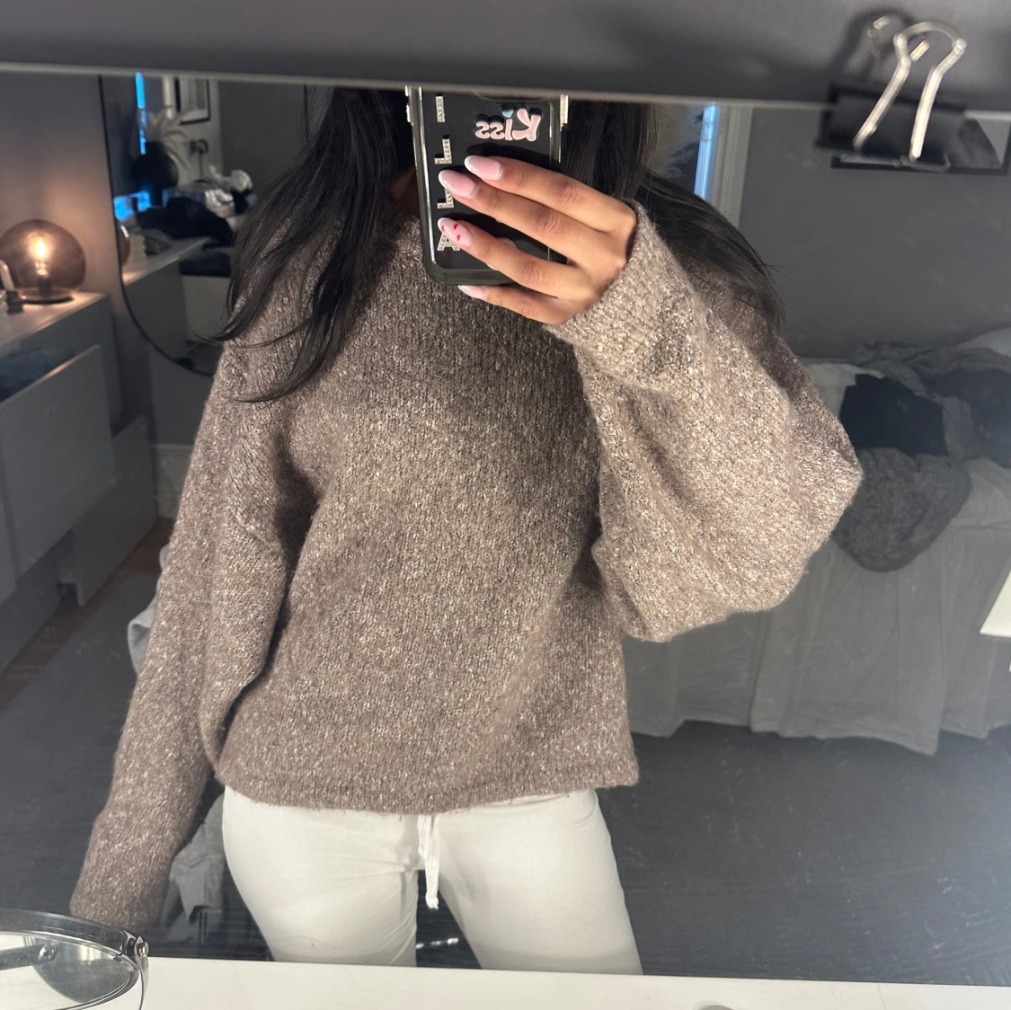 Beige stickad tröja