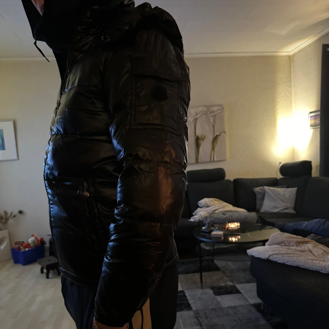 Svart pufferjacka - 90