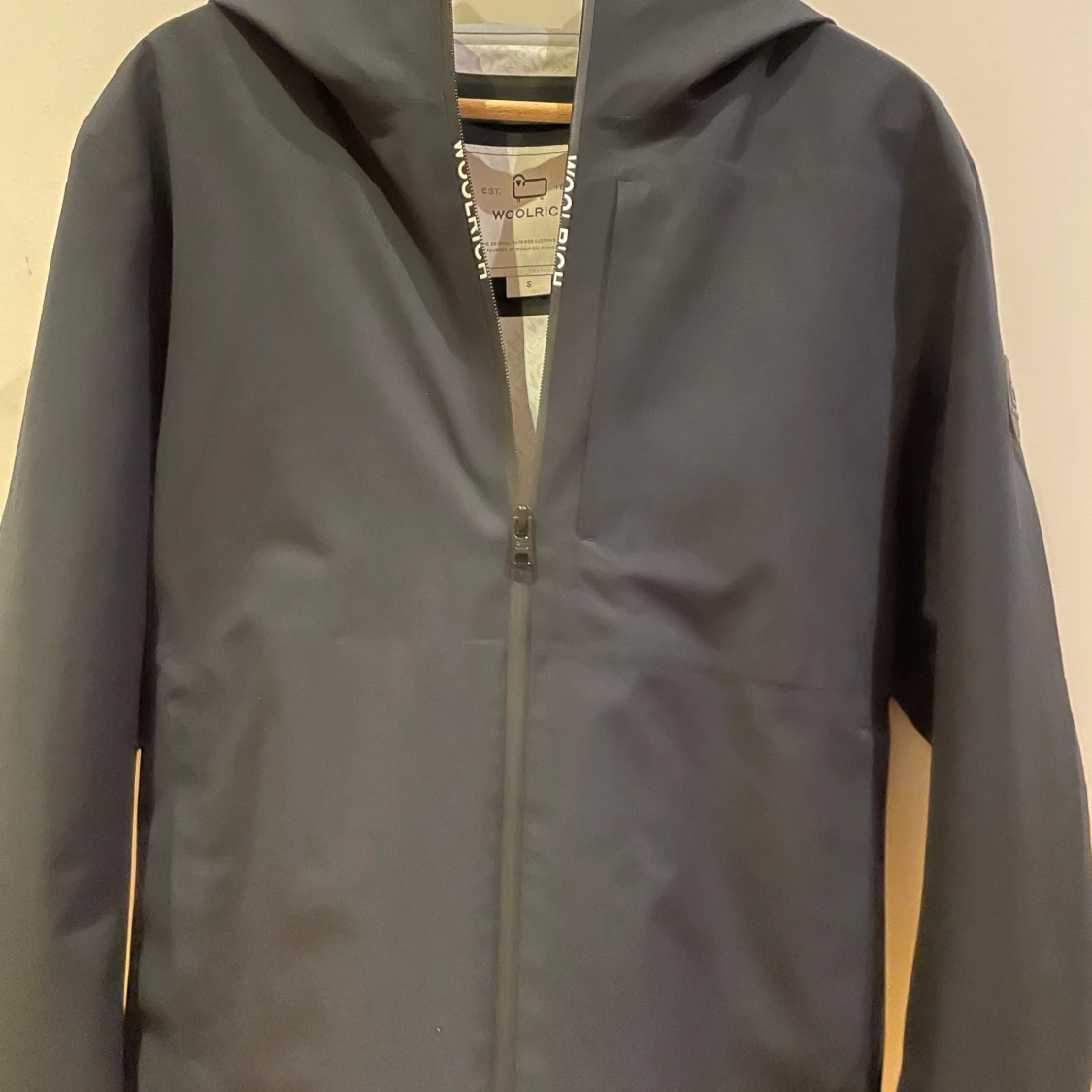 Marinblå regnjacka från Woolrich - 91