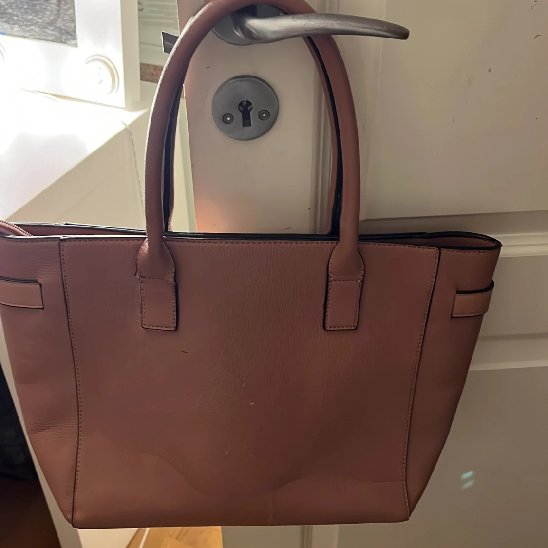 Rosa/brun  axelväska med dragkedja - 90