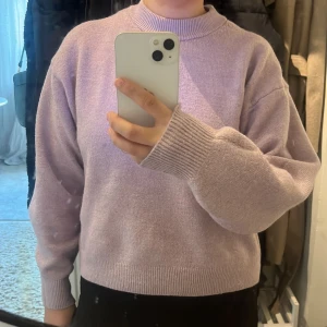 Tröja lila - Fin tröja från H&M  storlek s 