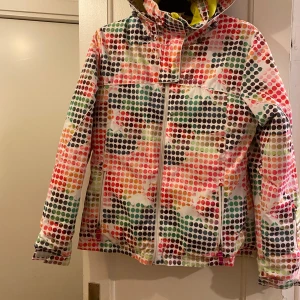 Höstjacka storlek M - Jättefin jacka som knappt är använd  Storlek M