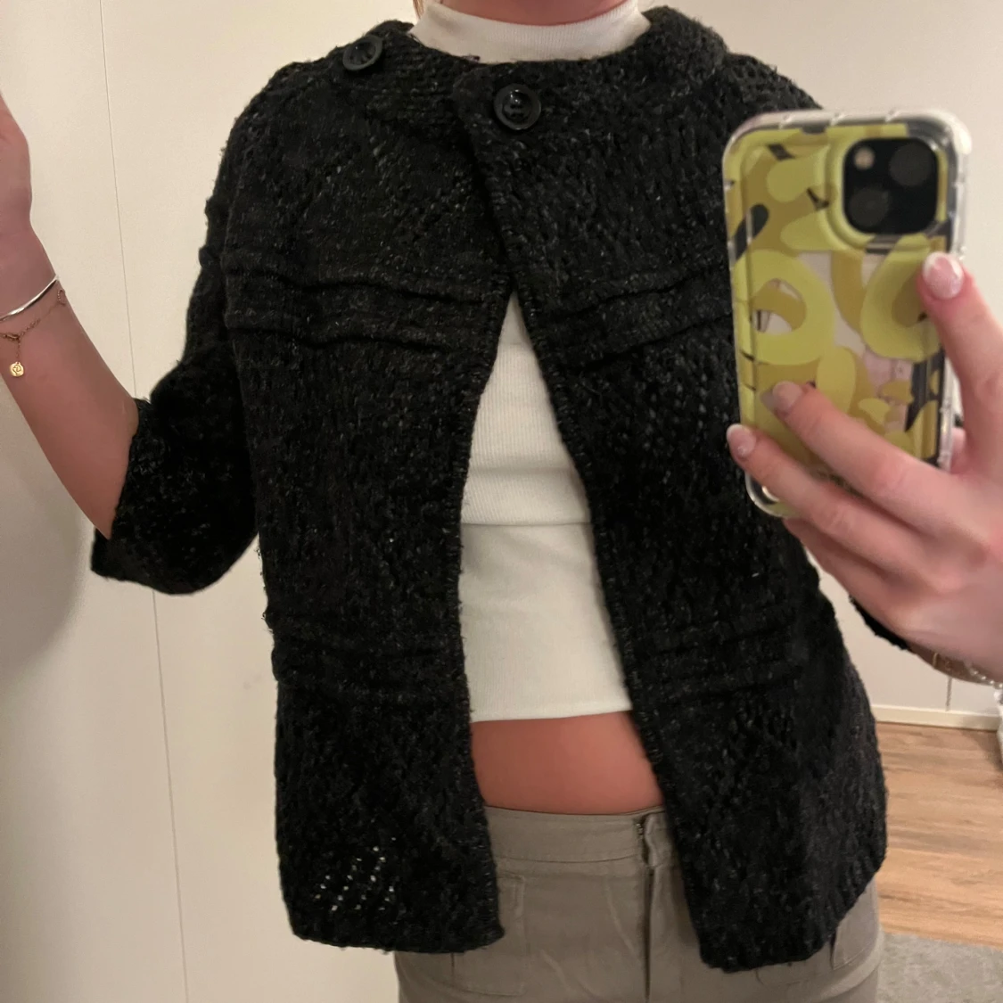 Grå-Svart stickad kofta - 90