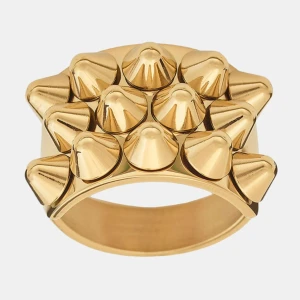 Guld ring från Edblad med nitar - Snygg guldfärgad ring från Edblad. Nyskick 🥰