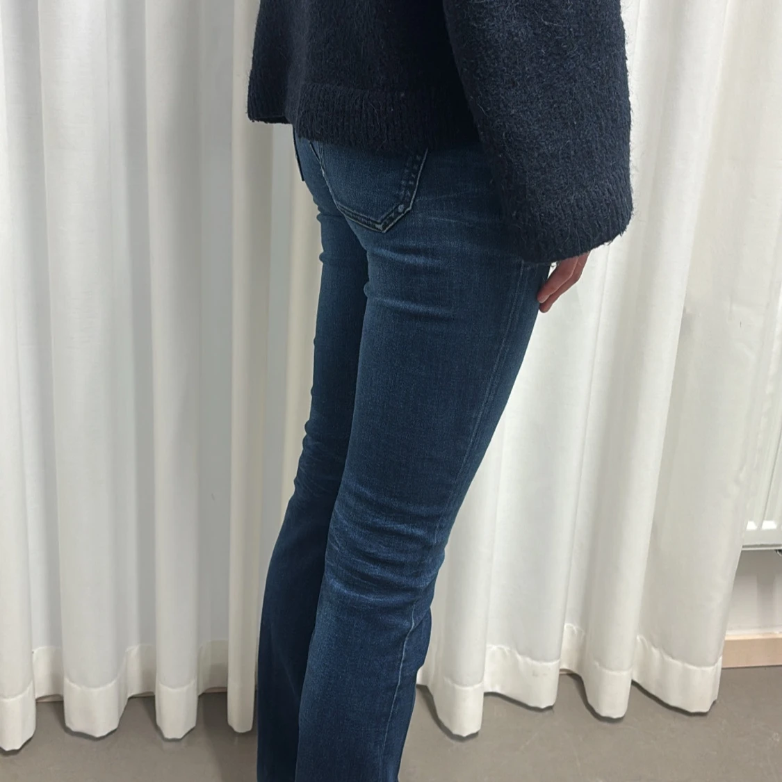 Lågmidjade mörkblå jeans - 90