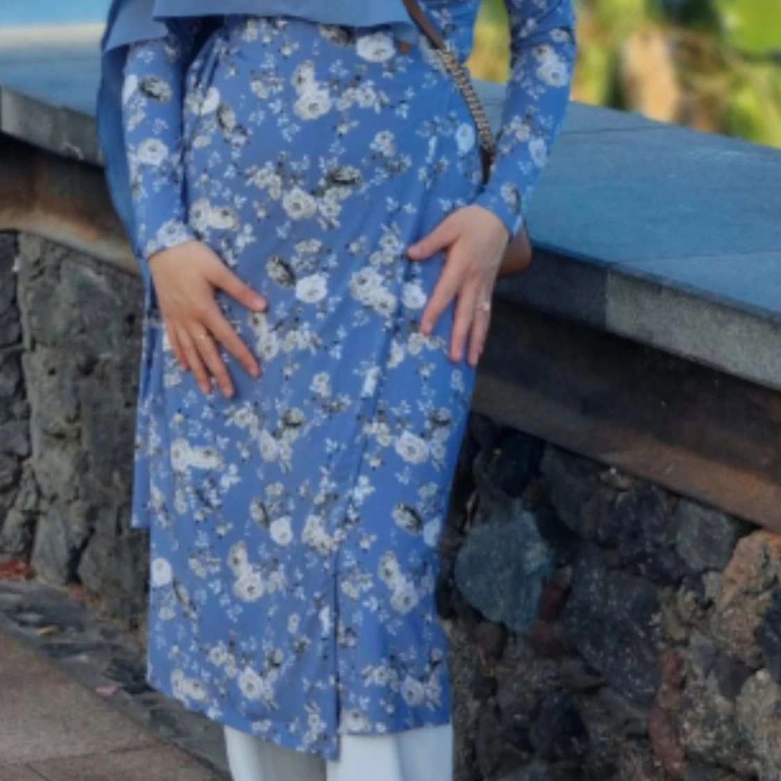 Blå blommig klänning - 92