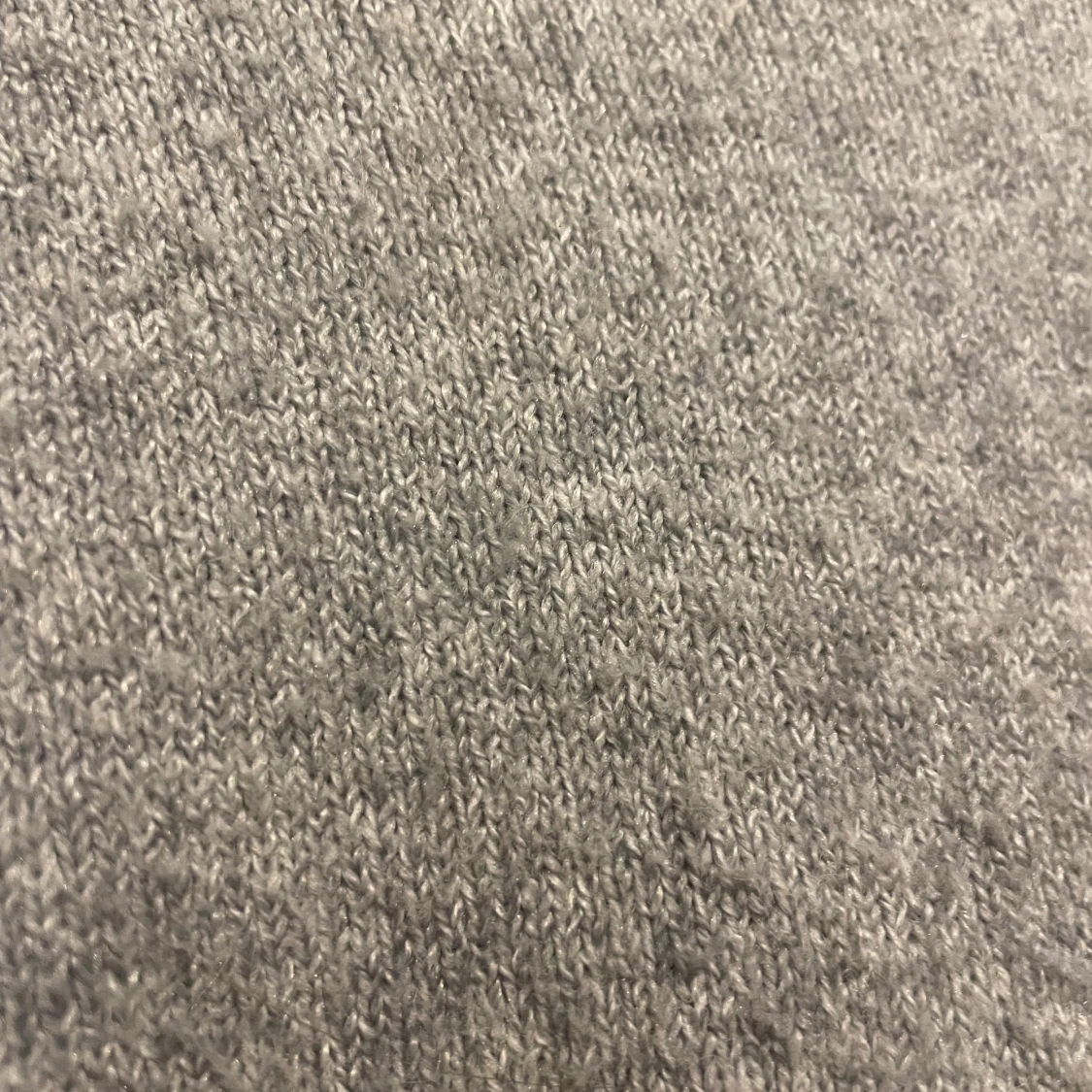 Grå stickad tröja  - 91