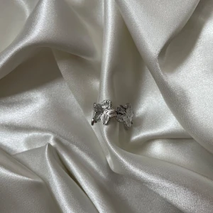 Ester ring  - Ring i rostfritt stål 304🩷