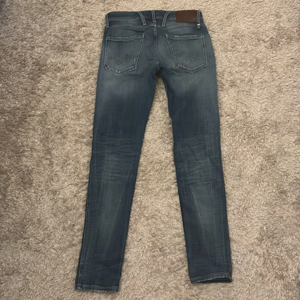 Replay Jeans slim fit storlek 29/32. Jeans & Byxor.