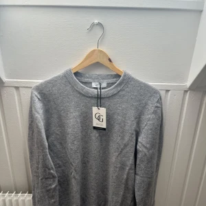 Helt ny marin ull tröja från garde grisch  - Skick 10/10 100% marin ull Helt ny