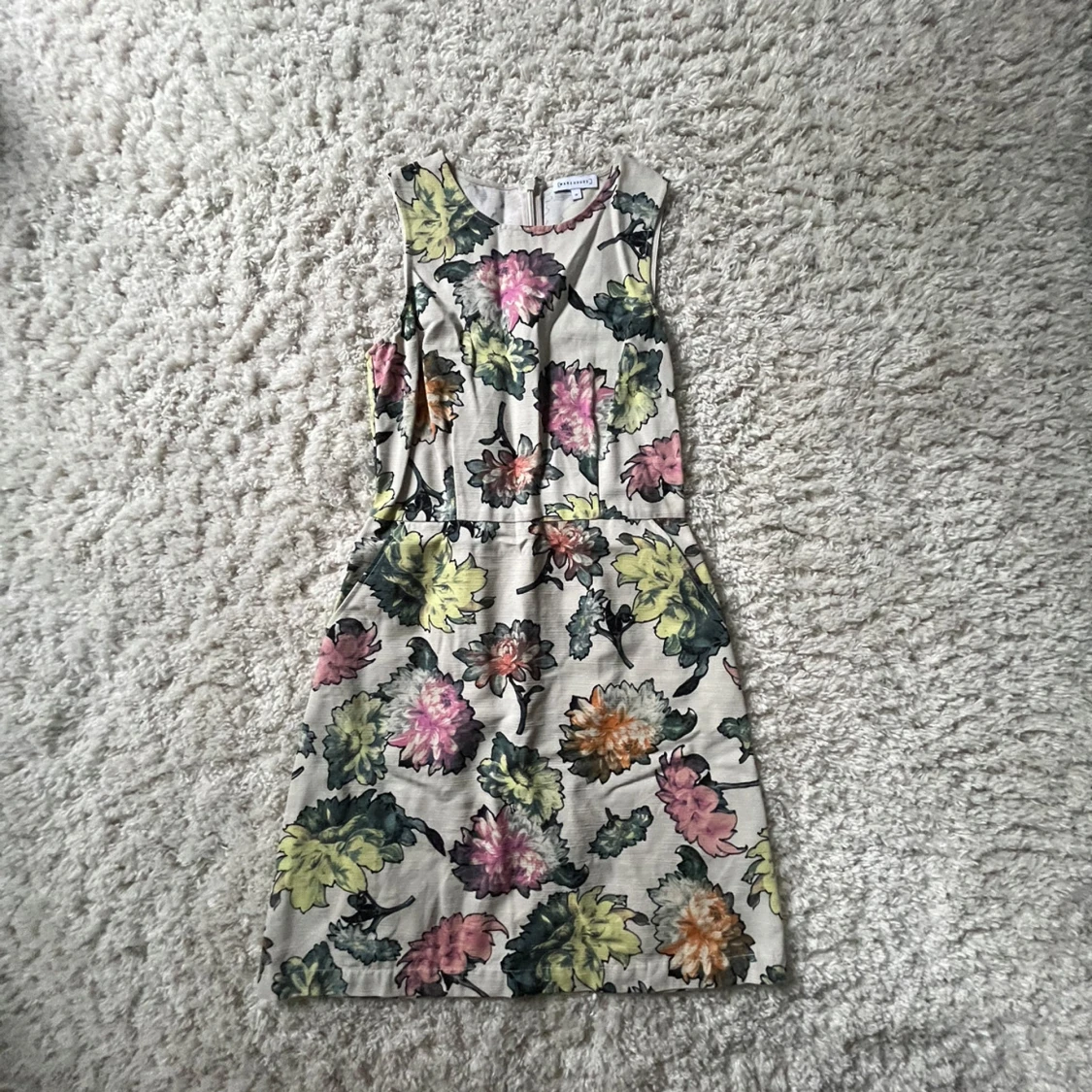 Blommig klänning  - 90