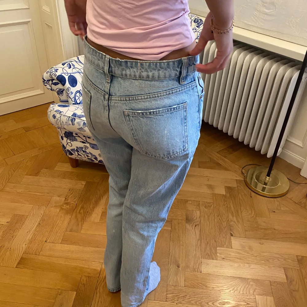 Några fläckar och därmed priset! (Men syns knappt)💞. Jeans & Byxor.