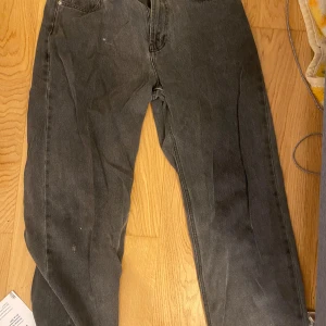 Sweet skate jeans - Säljer dessa sweet skate jeans i storlek xs, dom är väll använda. priset kan diskuteras