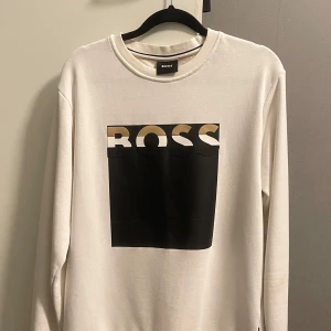 Boss  - Boss tröja, storlek M, i mycket god skick! 