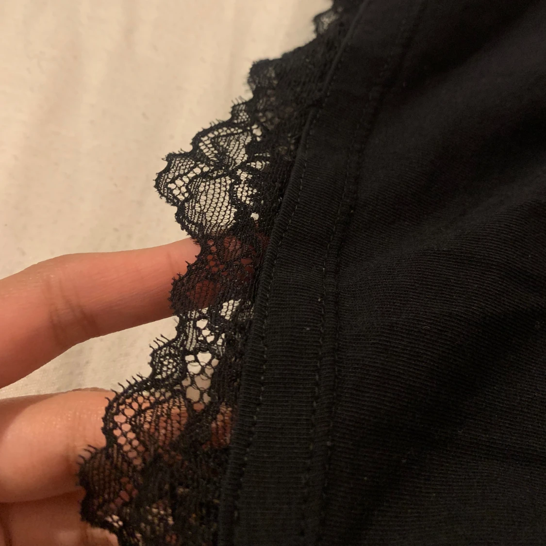 fin långarmad med spets - 90