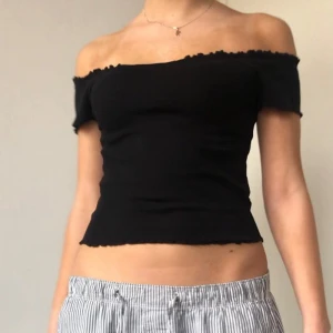 Off-shoulder topp - Jättegullig topp 💞