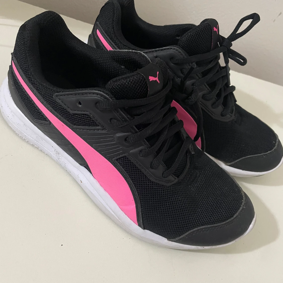 Puma skor 36