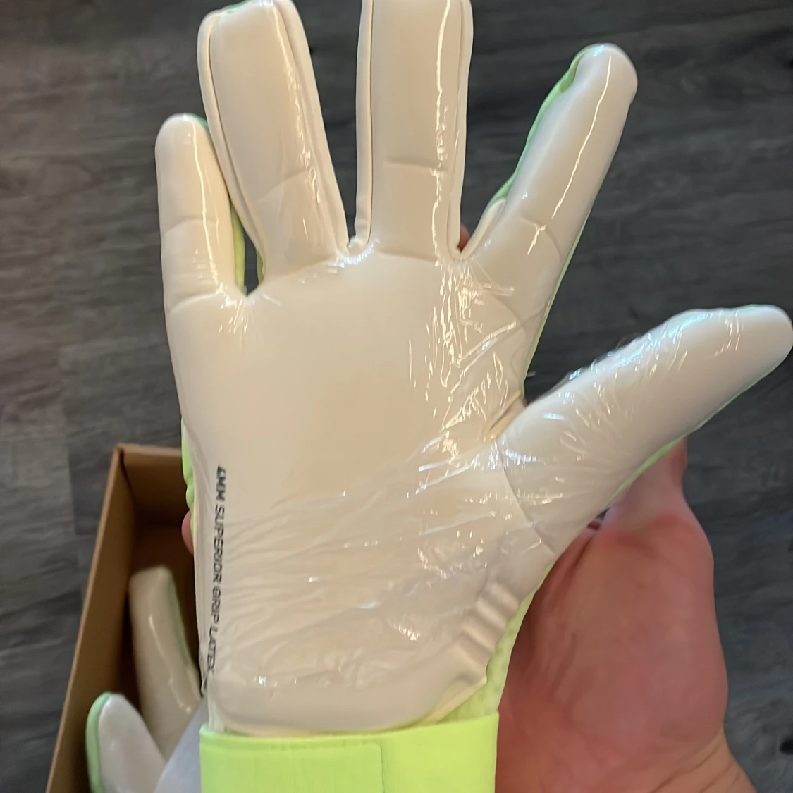 Målvaltshandskar  - 92