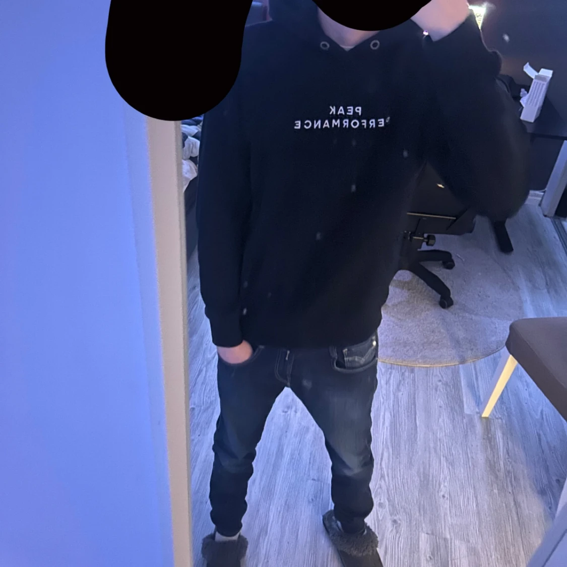 peak performance hoodie