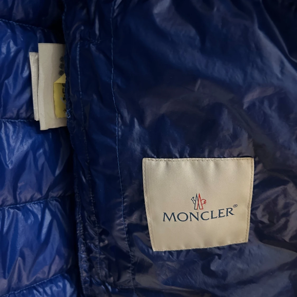 Blå dunjacka från Moncler - 92