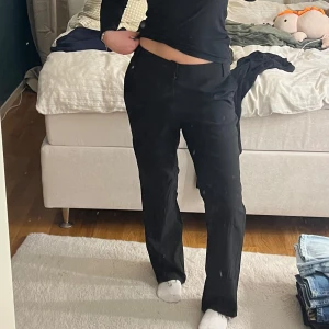 Kostymbyxa från Flash Classic - Baggy kostymbyxor ifrån Flash Classic. Storlek 38! 