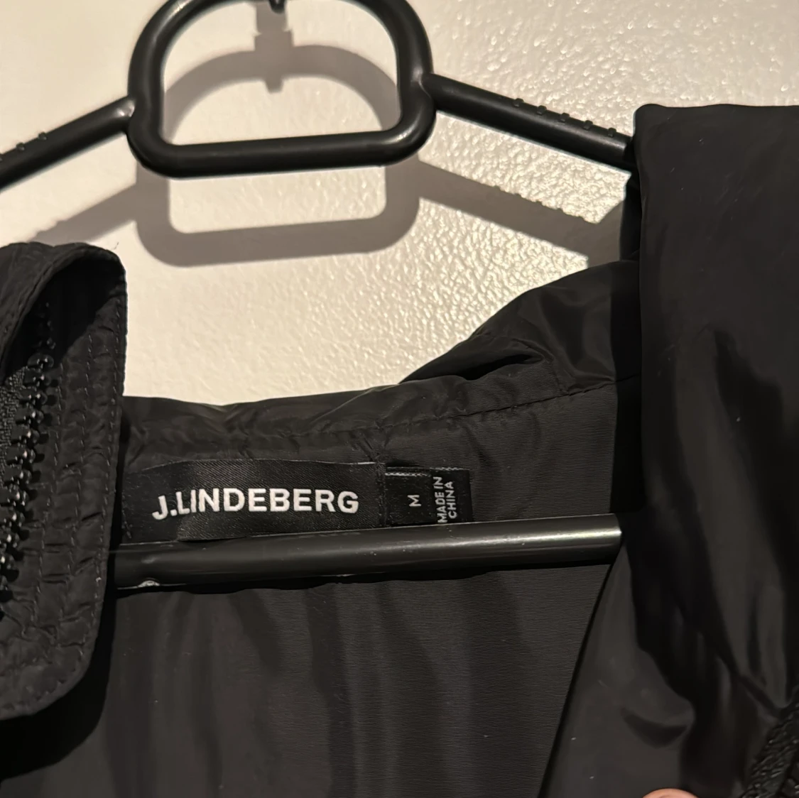 Svart jacka från J.Lindeberg - 90