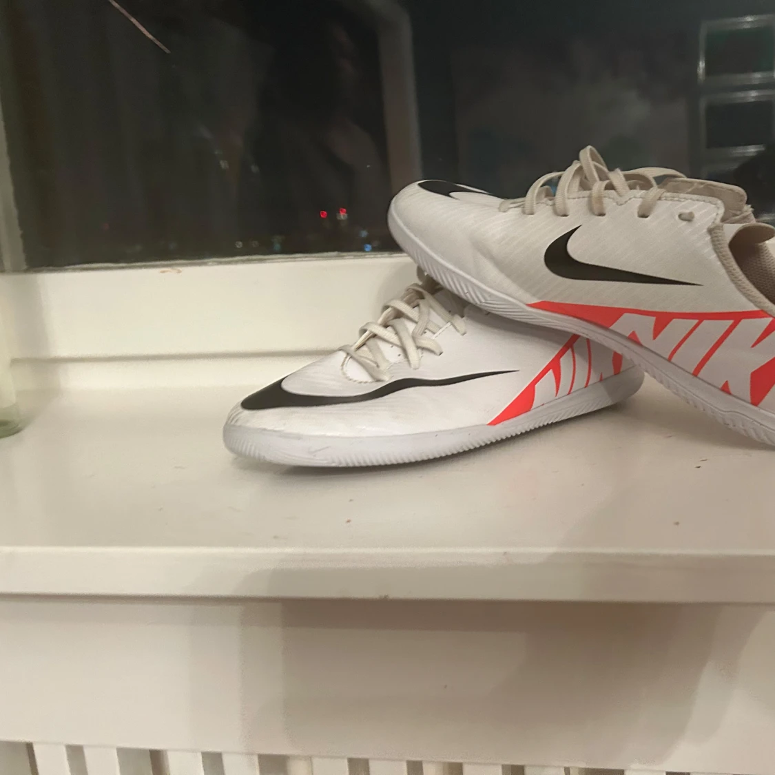 Vita Mercurial Nike fotbollsskor - 90