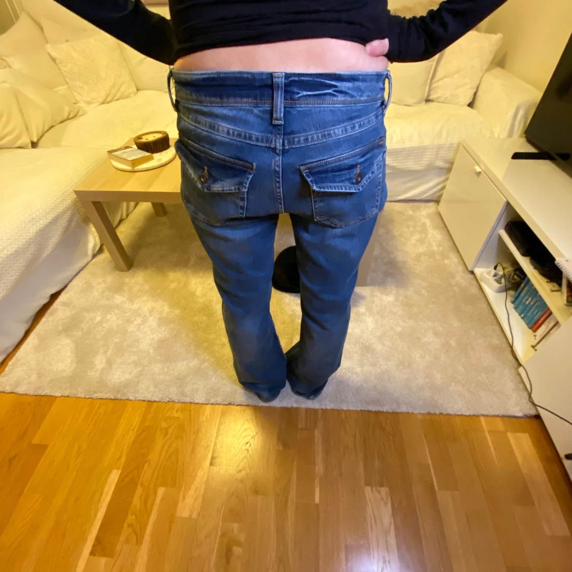 Blå jeans från H&M Divided - 90