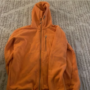 Sail Racing hoodie  - Använder ej längre. Storlek XL . Mycket bra skick 