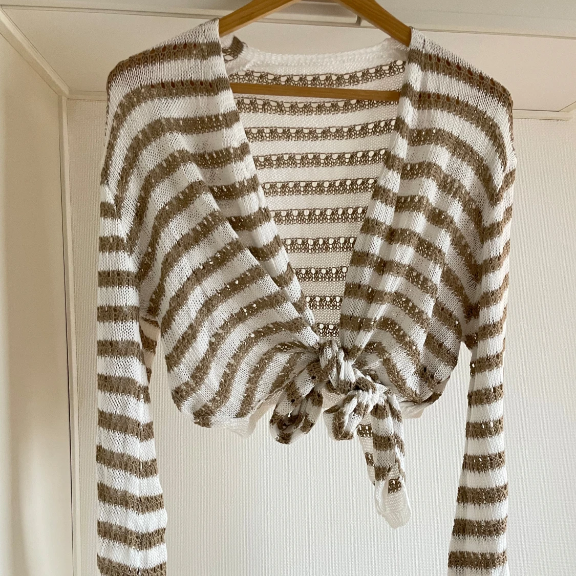 Stickad cardigan M - 91