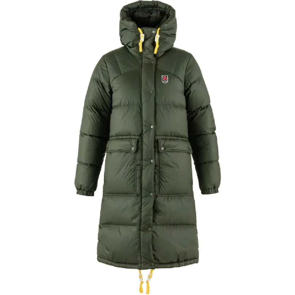 Säljer min fjällrävenjacka ”EXPEDITION LONG DOWN PARKA” strl S, herrmodell då jag tyckte herrmodellen ”faller” lite bättre på! Superfinjacka så kom gärna med prisförslag, köpt för 8 tusen 1,5 år sedan. 🥰. Jackor.