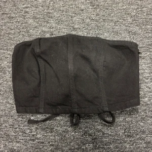 Korsett - Säljer denna snygga korsett!😍 aldrig fått användning för den, så i väldigt bra skick!🥰