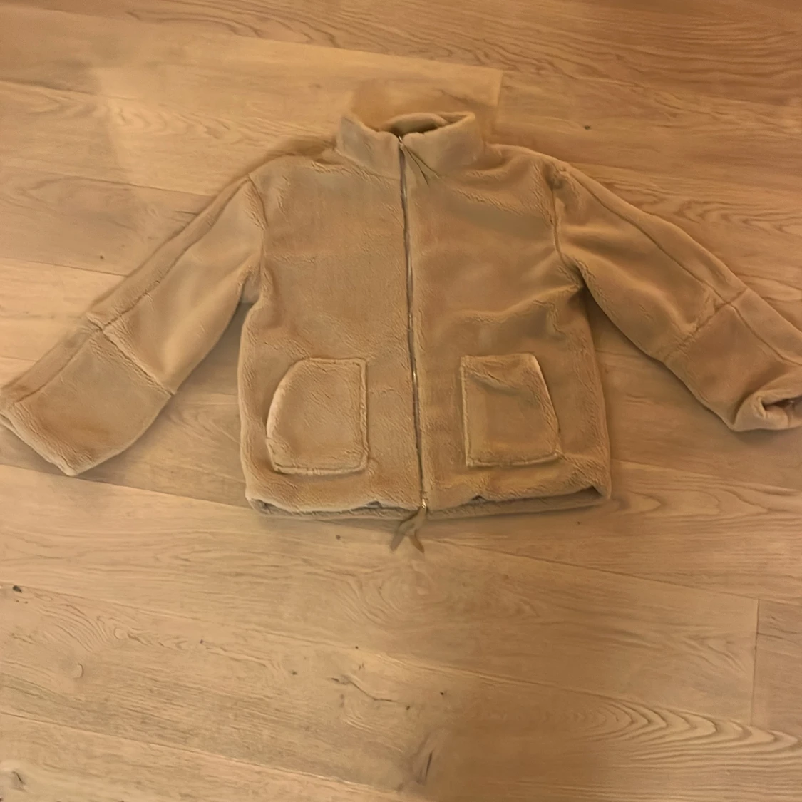 Beige teddyjacka - 90