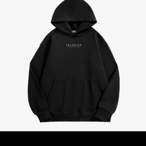 Tershine Hoodie - Svart Tershine hoodie i XS, nypris 598kr, blackfriday pris 449kr.