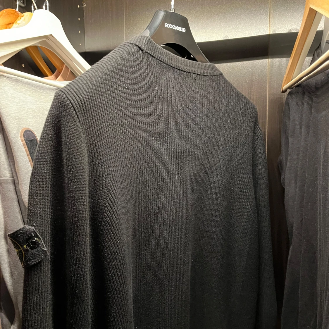 Svart tröja från Stone Island - 90