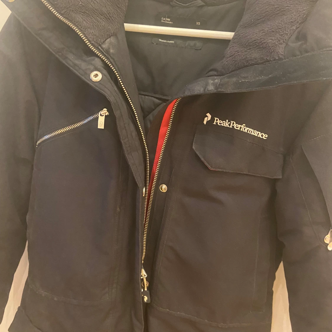 Svart vinterjacka från Peak Performance - 92