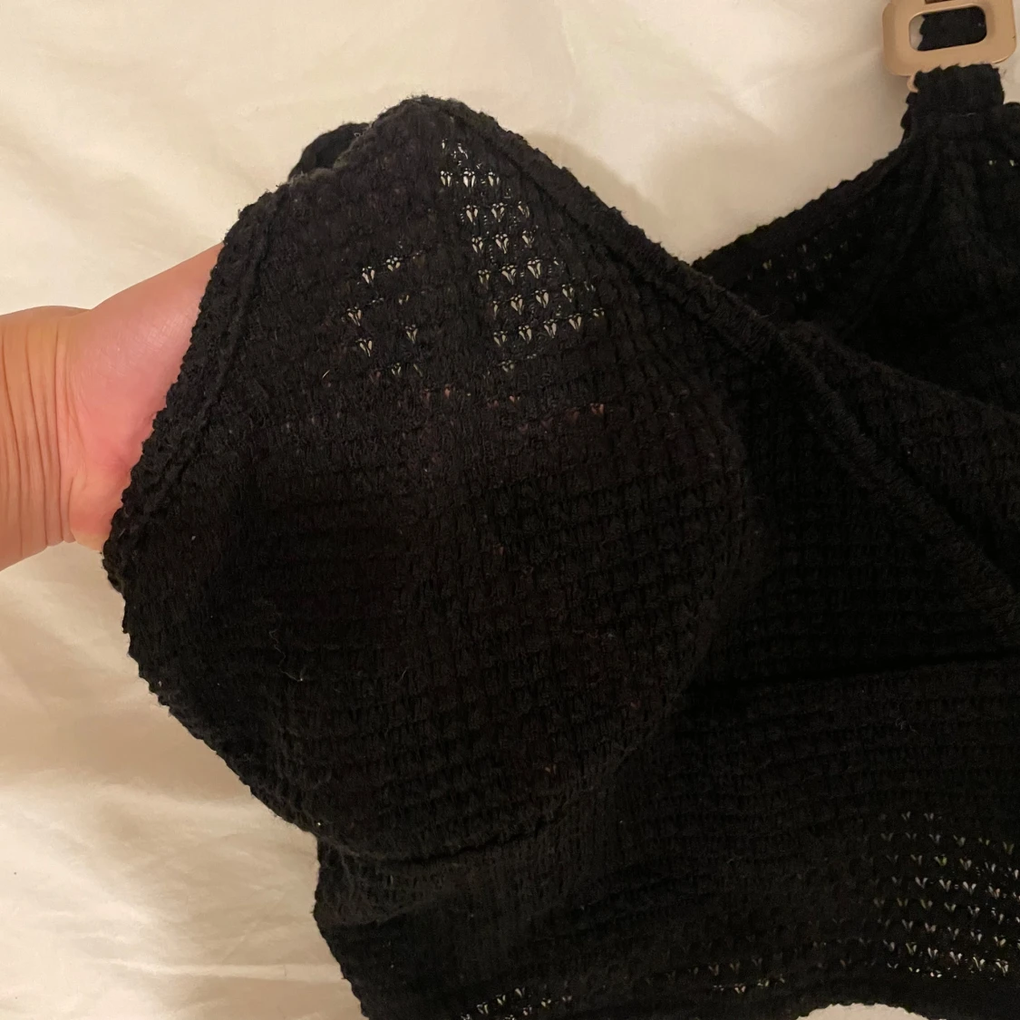 Svart ribbad linnetopp - 91