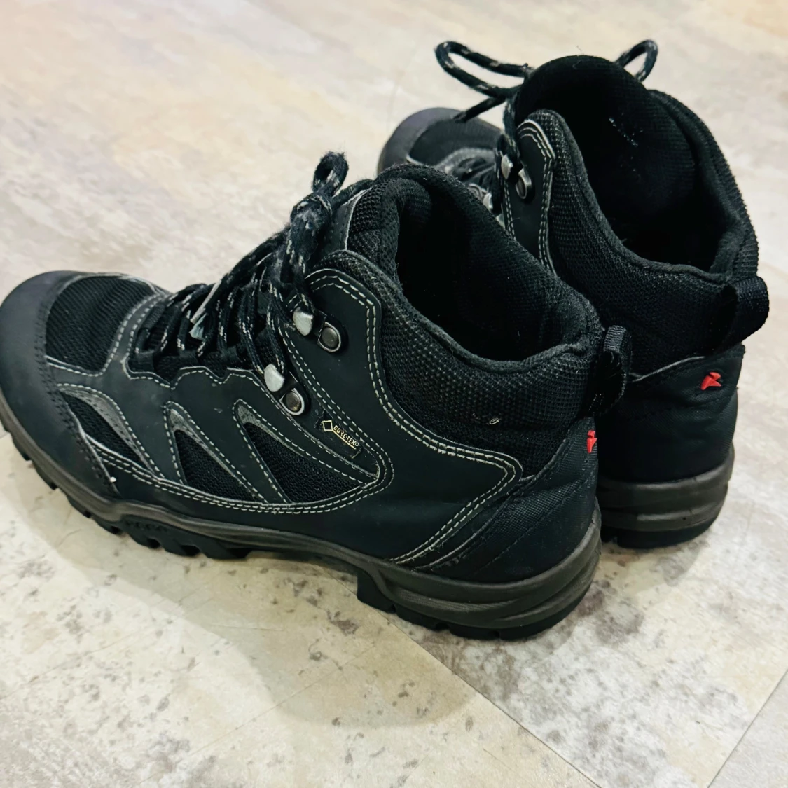 Svarta kängor från Ecco - 91