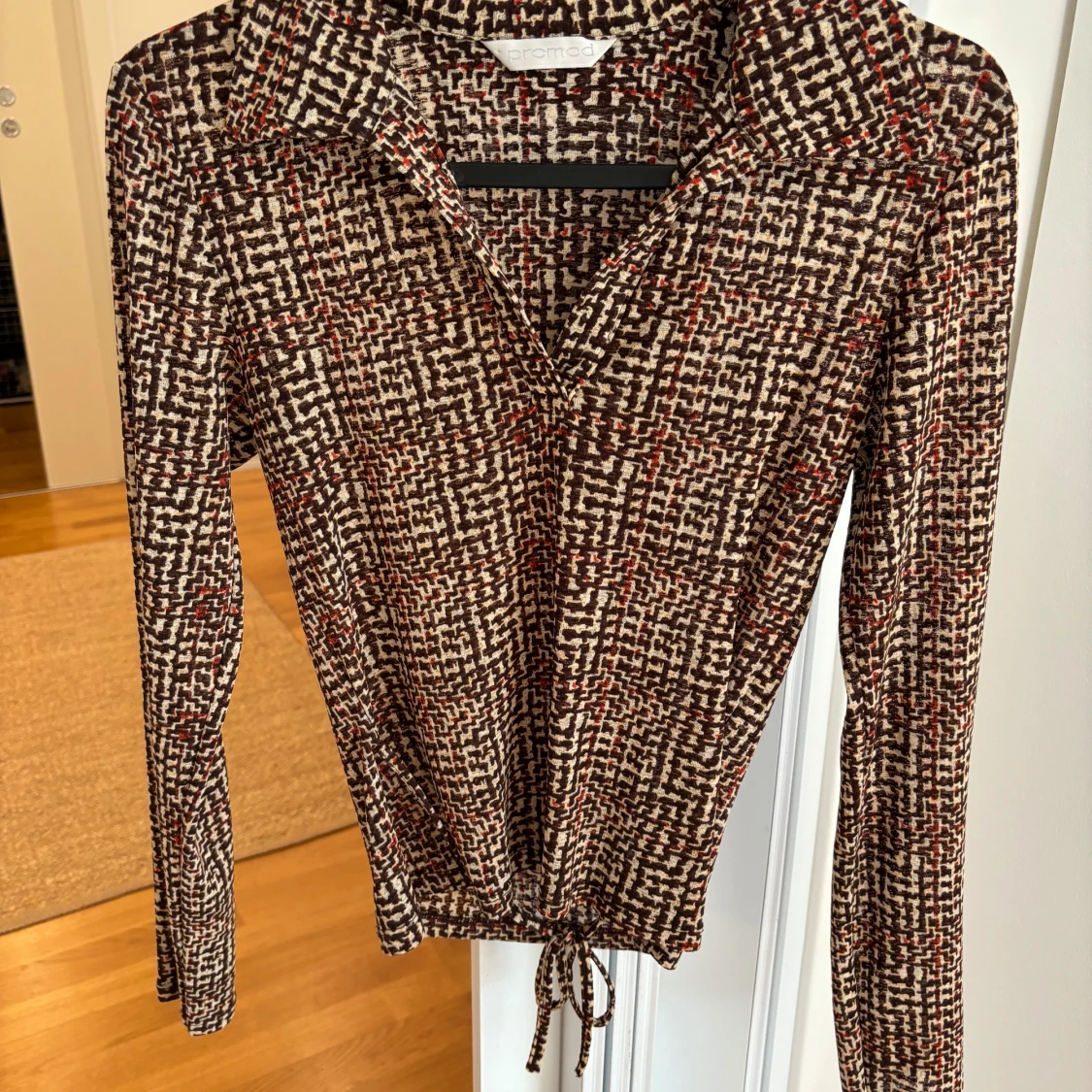 Vintage mönstrad långärmad topp  - 90