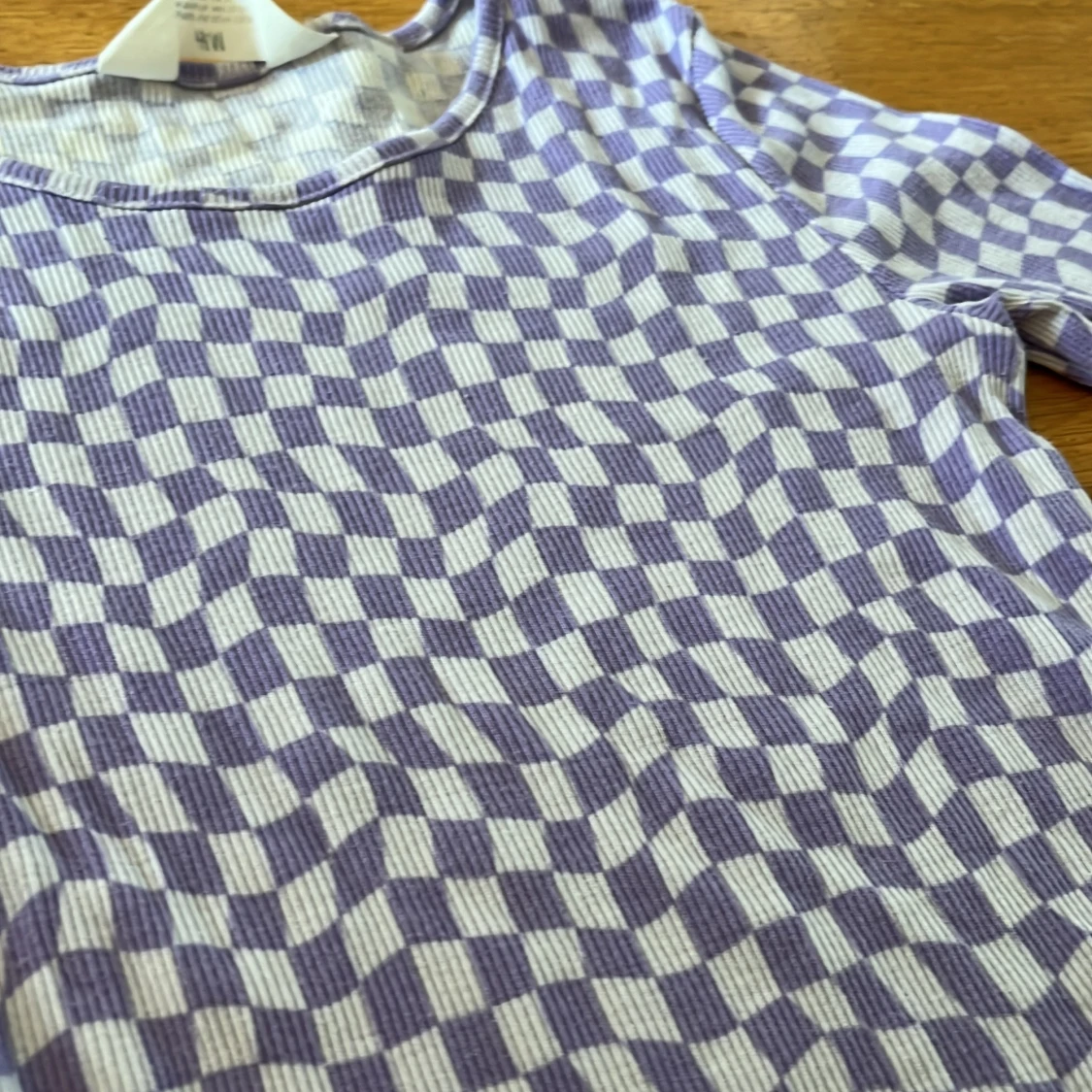 En ribbad långärmad top  - 90