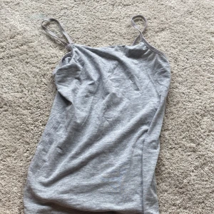 Linne Hm - Säljer detta supersnygga linnet ifrån Hm i storlek 146/152🥰❤️