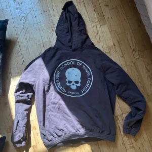 Number (n)ine hoodie - Number (n)ine hoodie storlek 1 (M) Rep 1/1 Inga flaws Kom med bud 