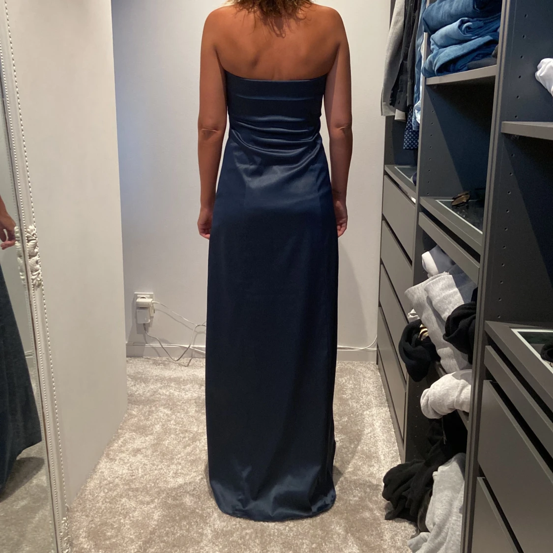 Mörkblå långklänning från Vila - 90