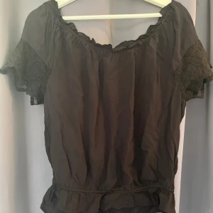 Fin tröja - Svart tröja från veromoda💕