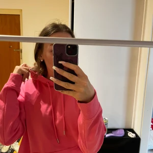 Rosa hoodie - En gullig rosa hoodie fåtal ggr använd 