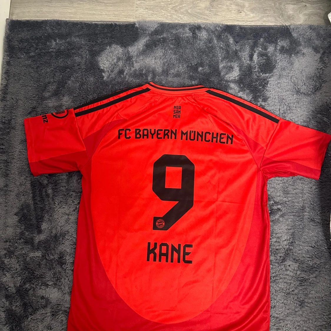 Fotbollströjor  - 91