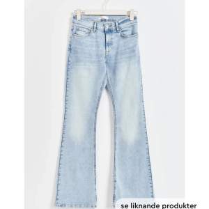 Säljer dessa slutsålda low Rise Bootcut petit Gina tricot jeans. Använda 1 gång. Säljer pga för korta. Kan diskutera pris 