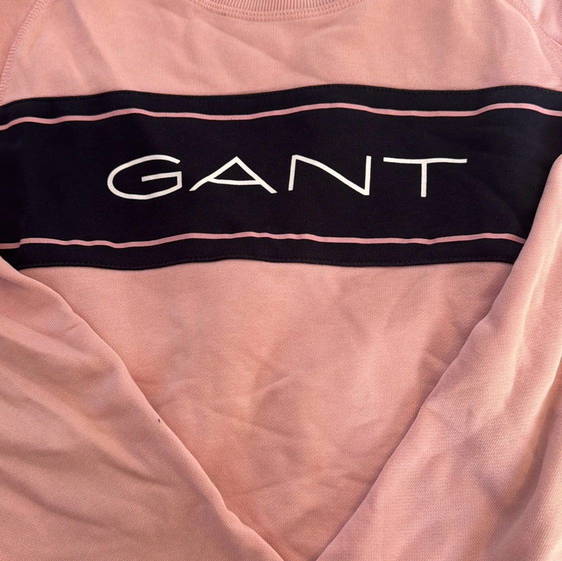 Rosa tröja från GANT - 90