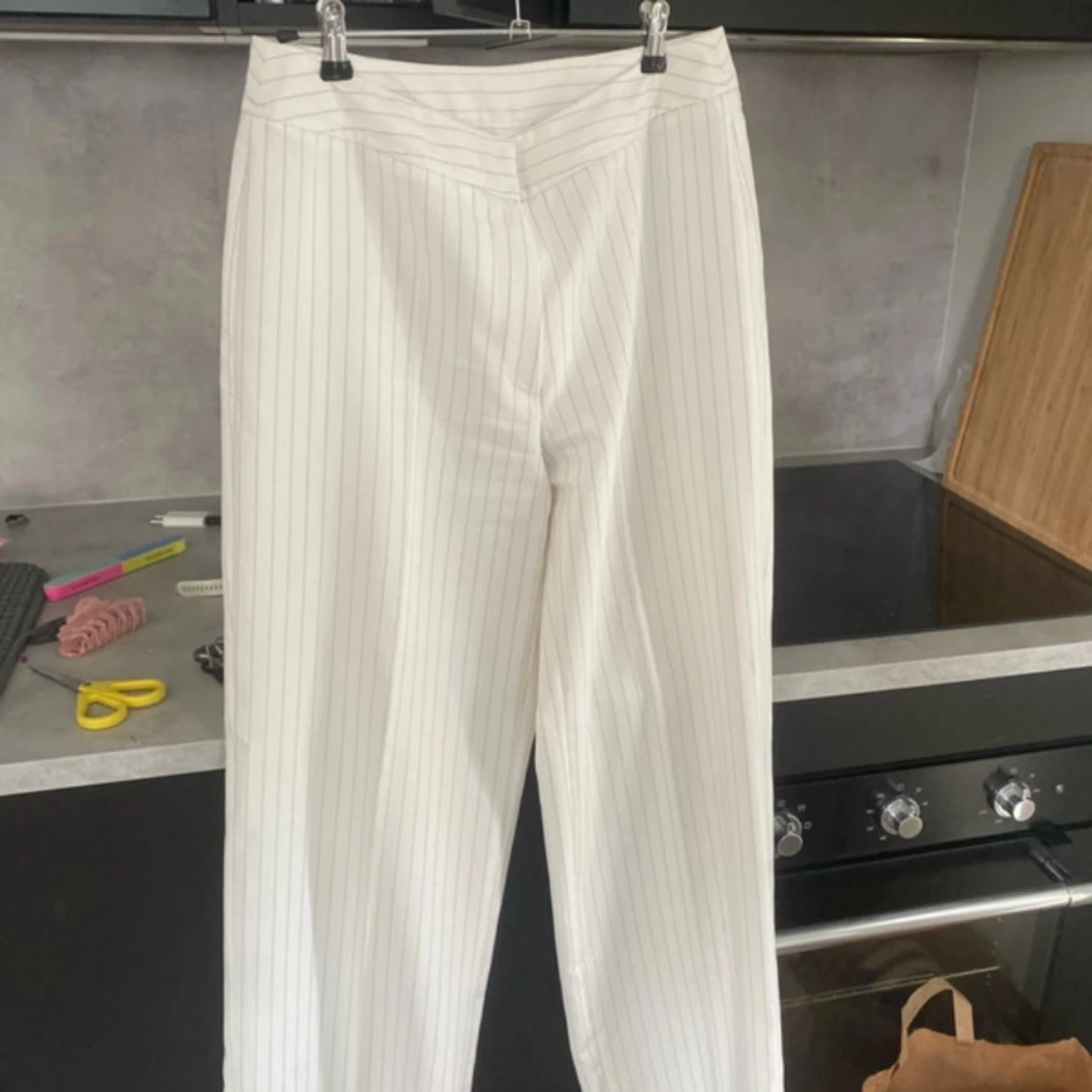 Kostymbyxor med ränder - 92